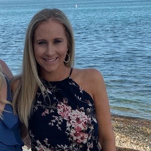 Meet your Posher, Christie